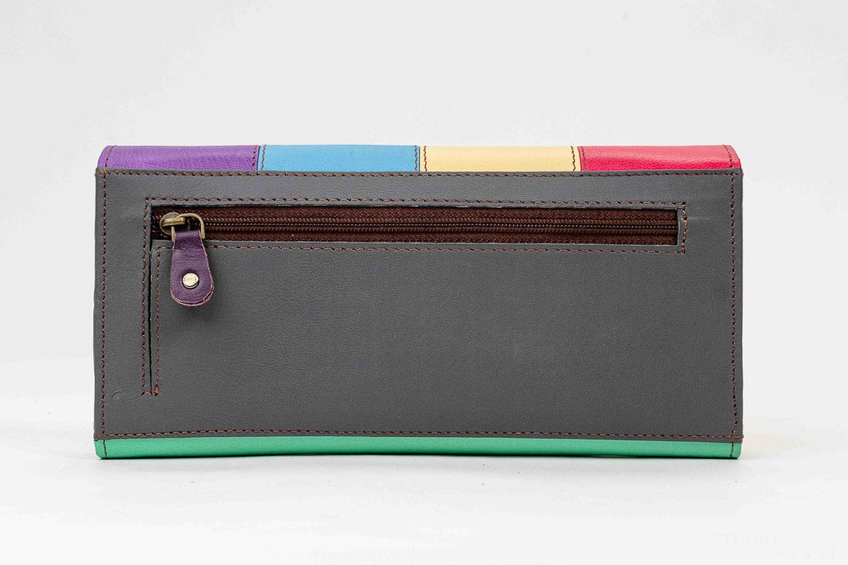 2024100091-03_Rainbow wallet_Kosaleather